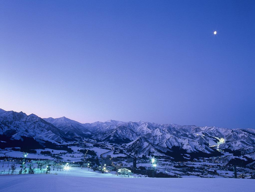 Sierra Resort Yuzawa Yuzawa  Exterior photo